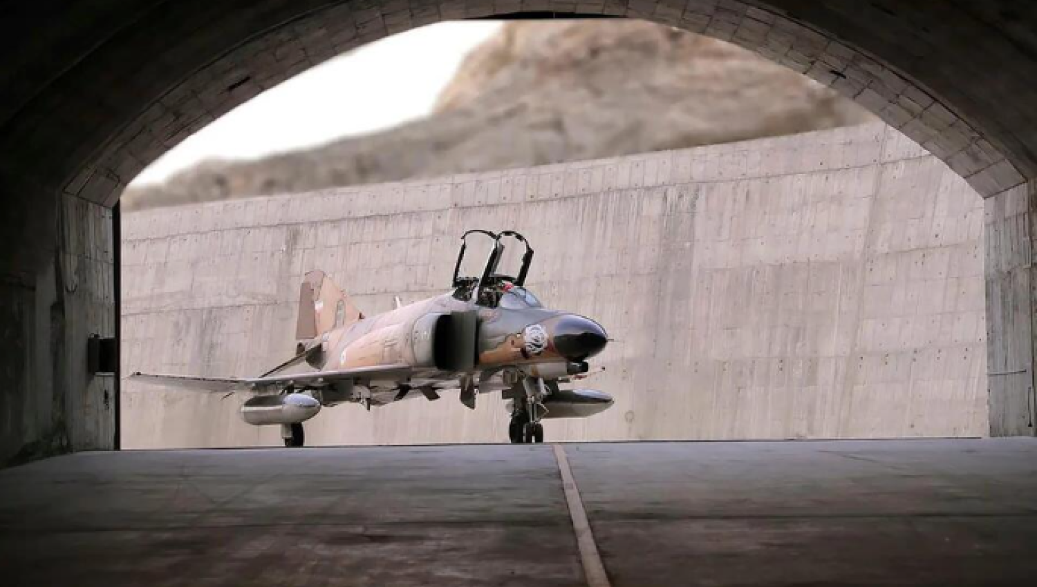 ממטוסים ישנים עד כטב"מים מתקדמים: מהן היכולות הצבאיות של איראן?