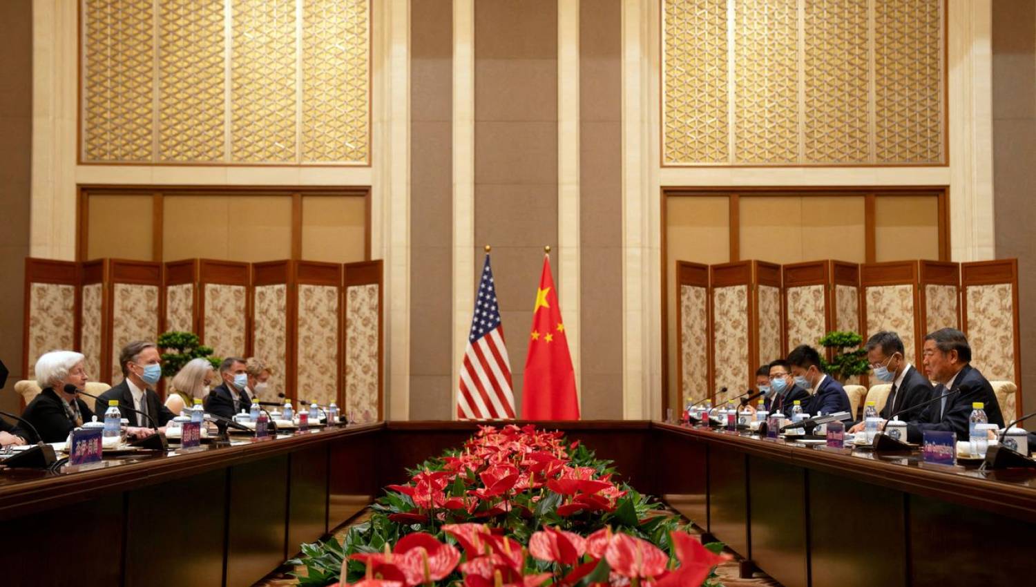 القيود  الجديدة على الصين: هل تنتقم بكين من الشركات الأمريكية؟