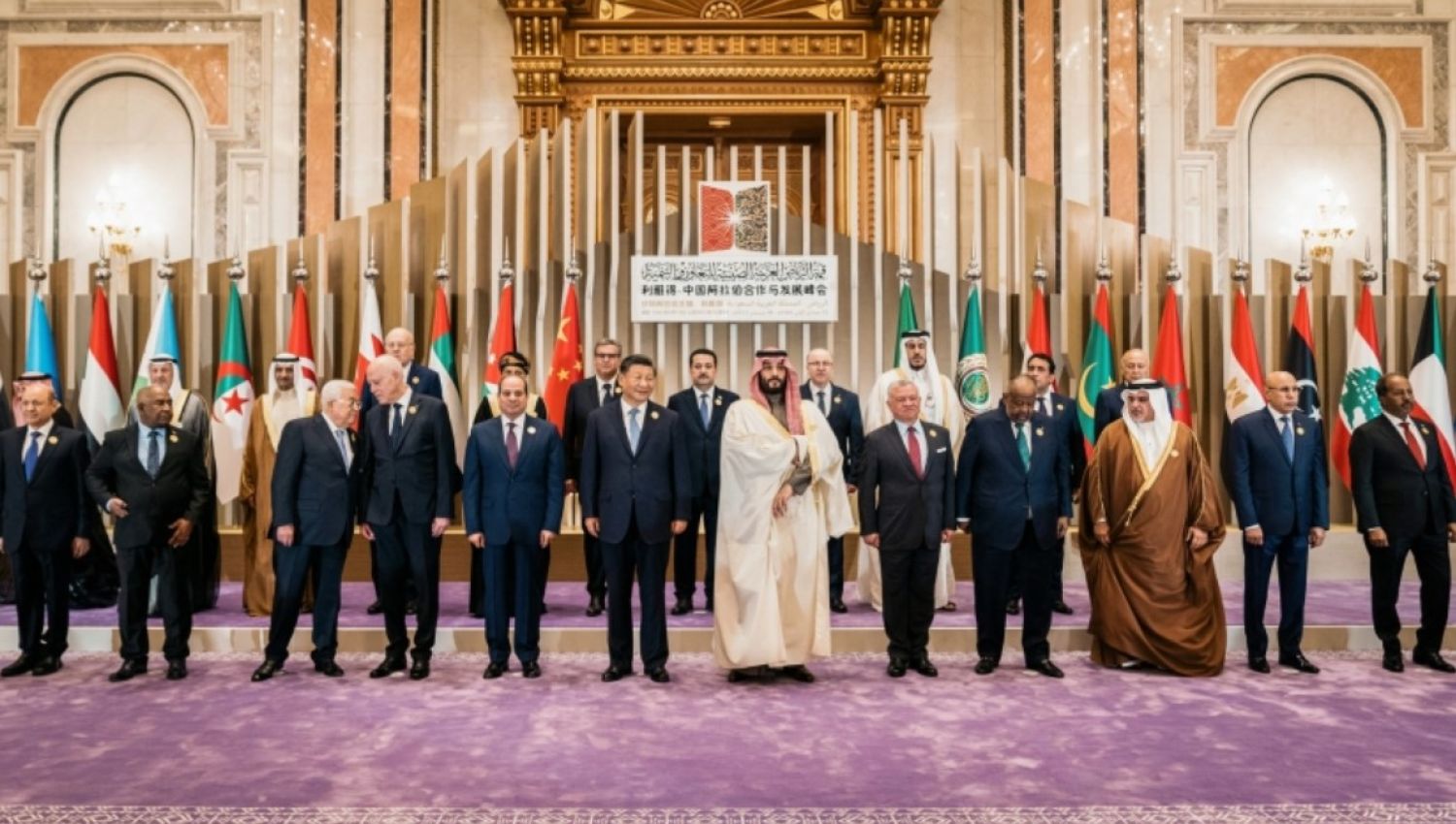 ما هي استراتيجيات دول الخليج في التعامل مع الصين؟