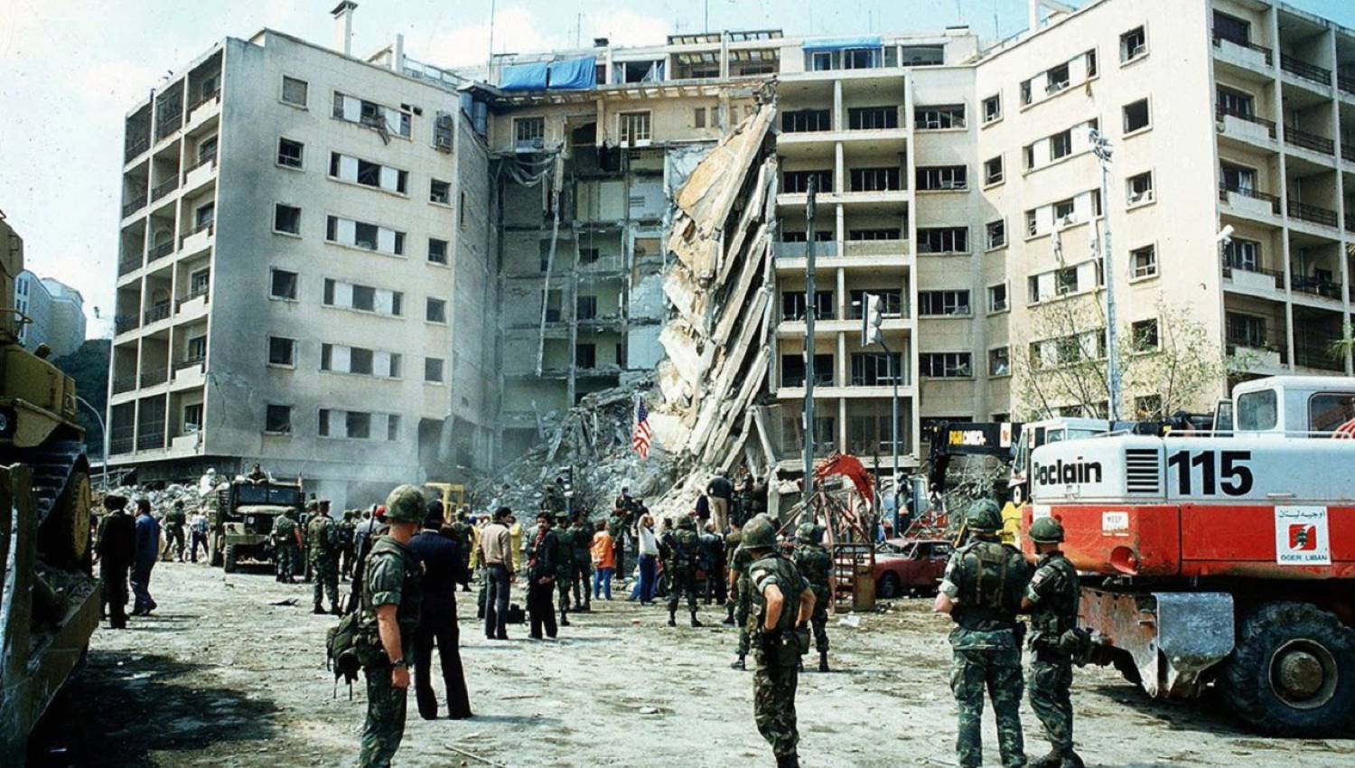 وول ستريت جورنال: تفجير السفارة في بيروت يتردد صداه في تل أبيب