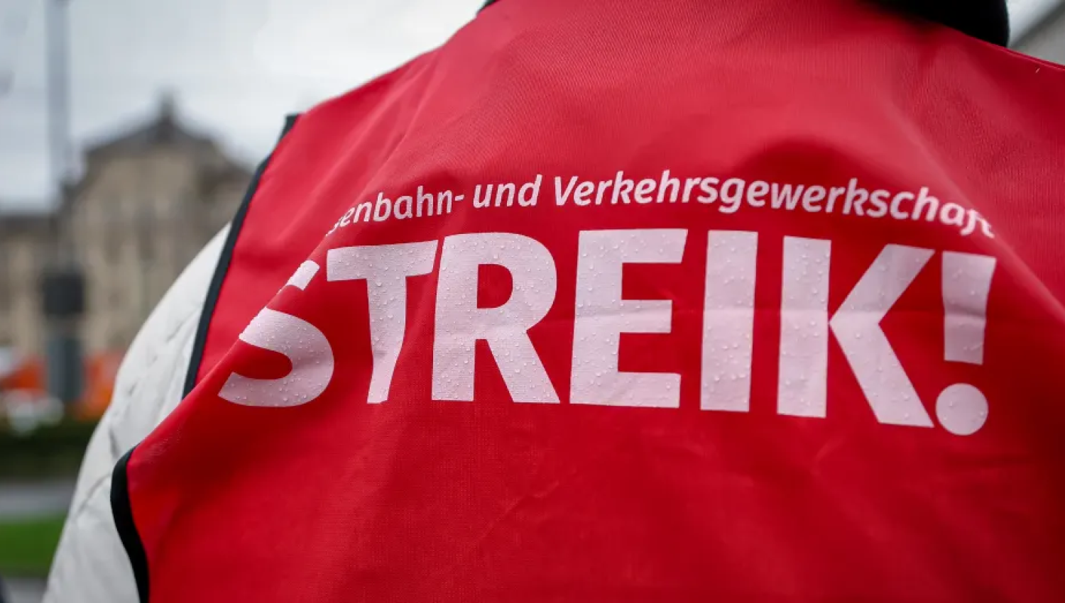 أكبر إضراب في ألمانيا: خسائر بـ 181 مليون يورو في يوم واحد