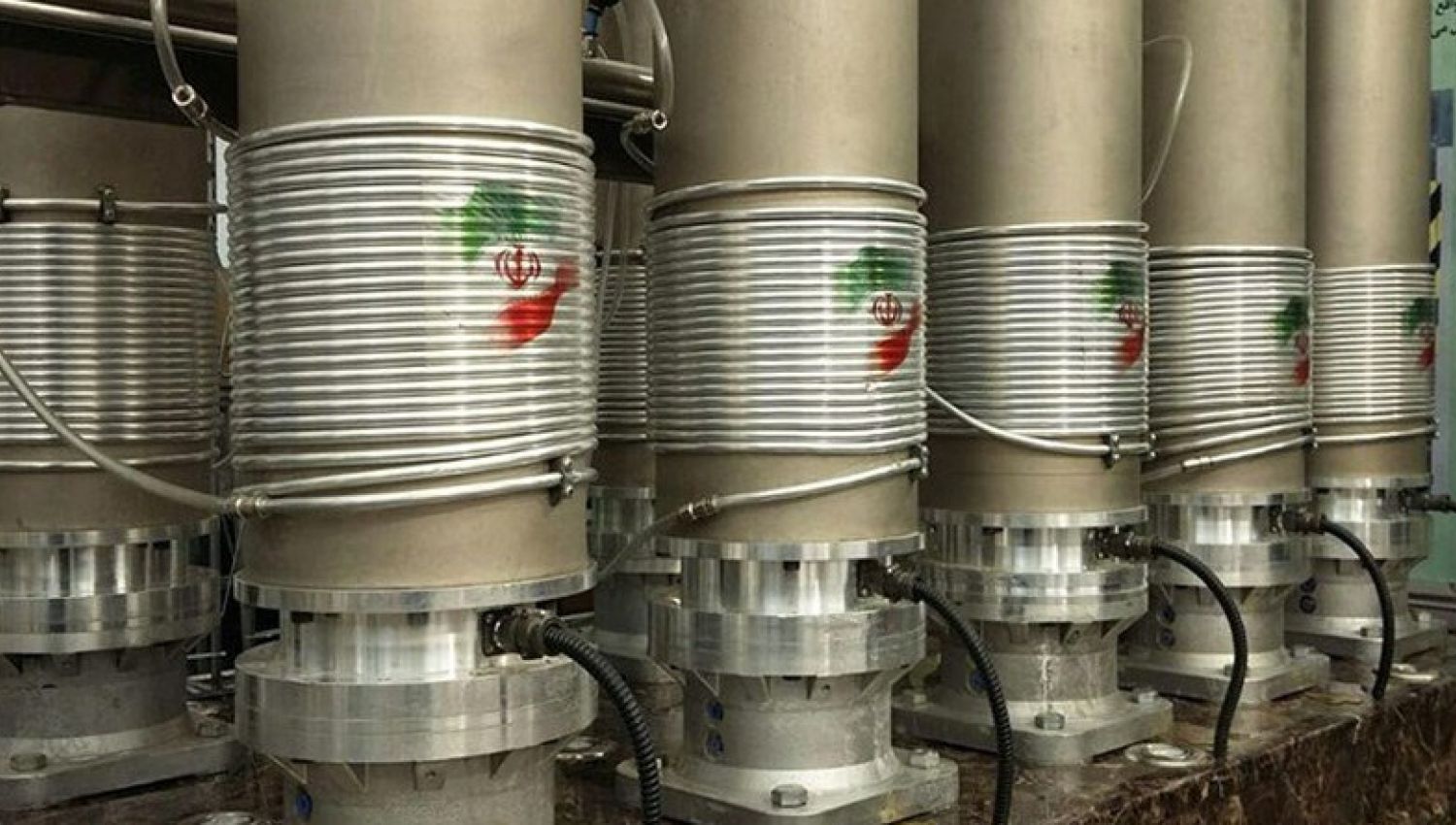 لماذا بدأت إيران تخصيب اليورانيوم بنسبة نقاء 60 بالمئة