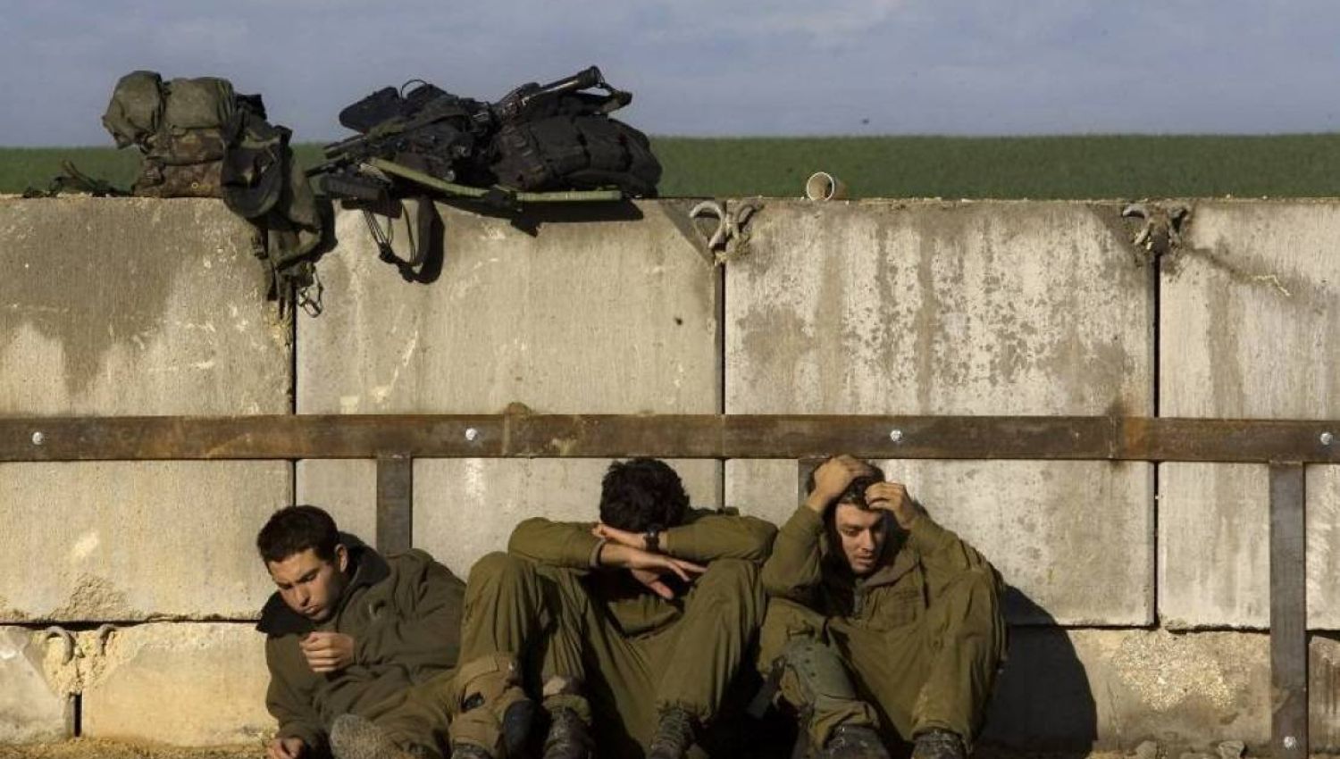 إسرائيل هيوم: أزمة الثقة بالجيش الإسرائيلي تتعمّق