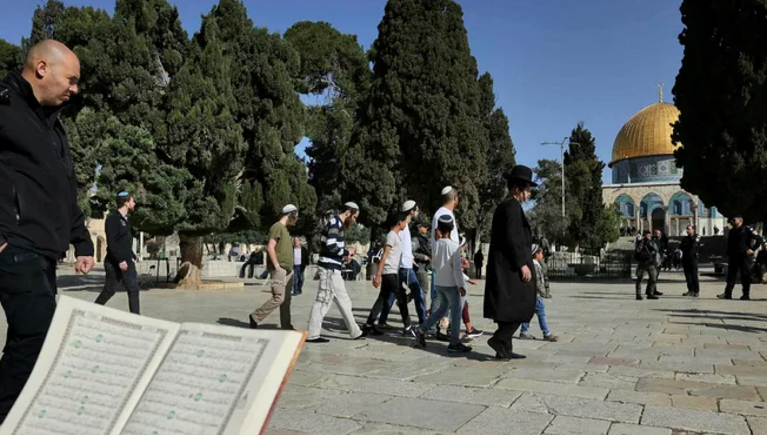 هآرتس: هل اتسعت حدود الحرم القدسي على قبضة "إسرائيل"؟ 