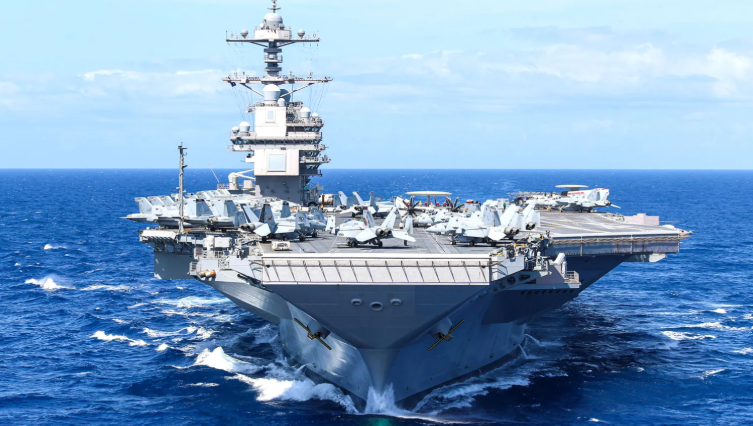 فوربس: البحرية الأمريكية تعاني أزمة في عديدها