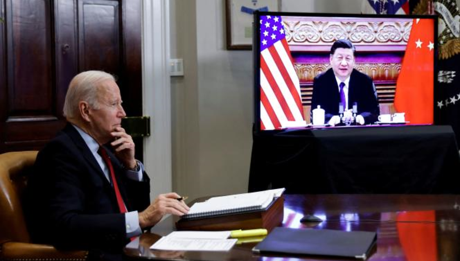 فورين أفيرز: أمريكا والصين بحاجة إلى التحدث