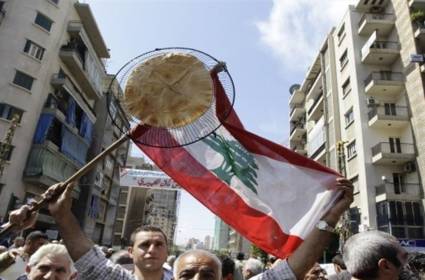 بعد فشل العقوبات على حزب الله.. واشنطن تجوّع اللبنانيين