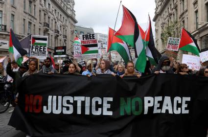 الرأي العام العالمي إلى جانب فلسطين: لا مكان آمن للإسرائيليين 