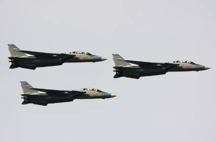 موقع أمريكي: حتى من دون طائرات روسية القوات الجوية الإيرانية قادرة على الفوز 