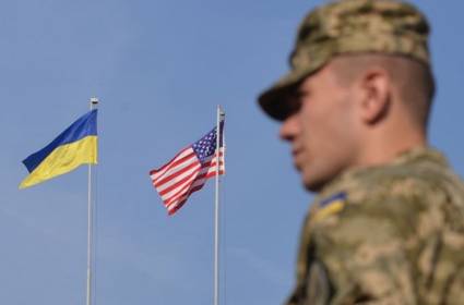 ناشونال إنتريست: سياسة واشنطن الحمقاء في أوكرانيا ستؤدي إلى كوارث 