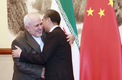 إيران والصين: تراجع النفوذ الأميركي في غرب آسيا
