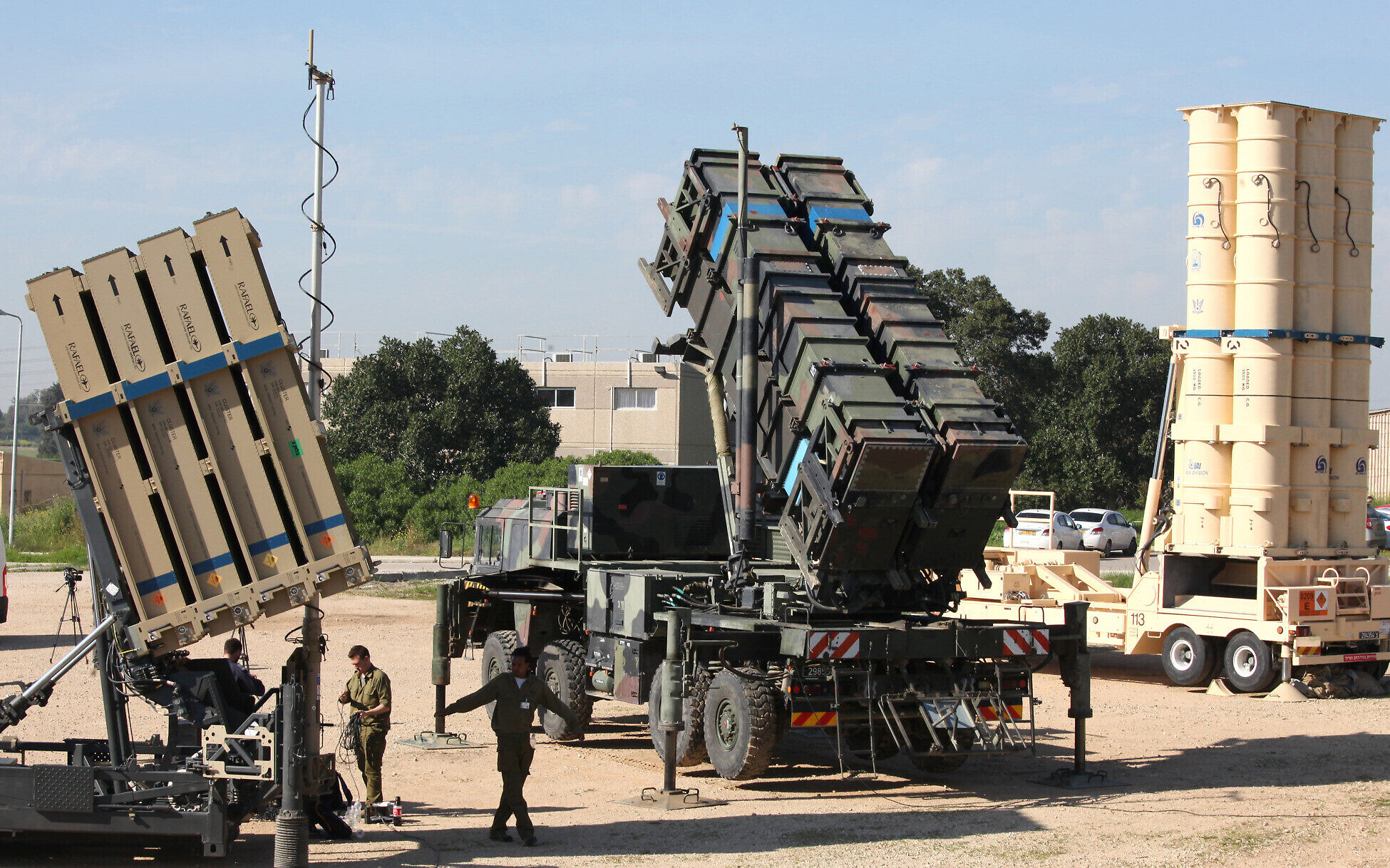 منظومات اعتراض صاروخي إسرائيلية